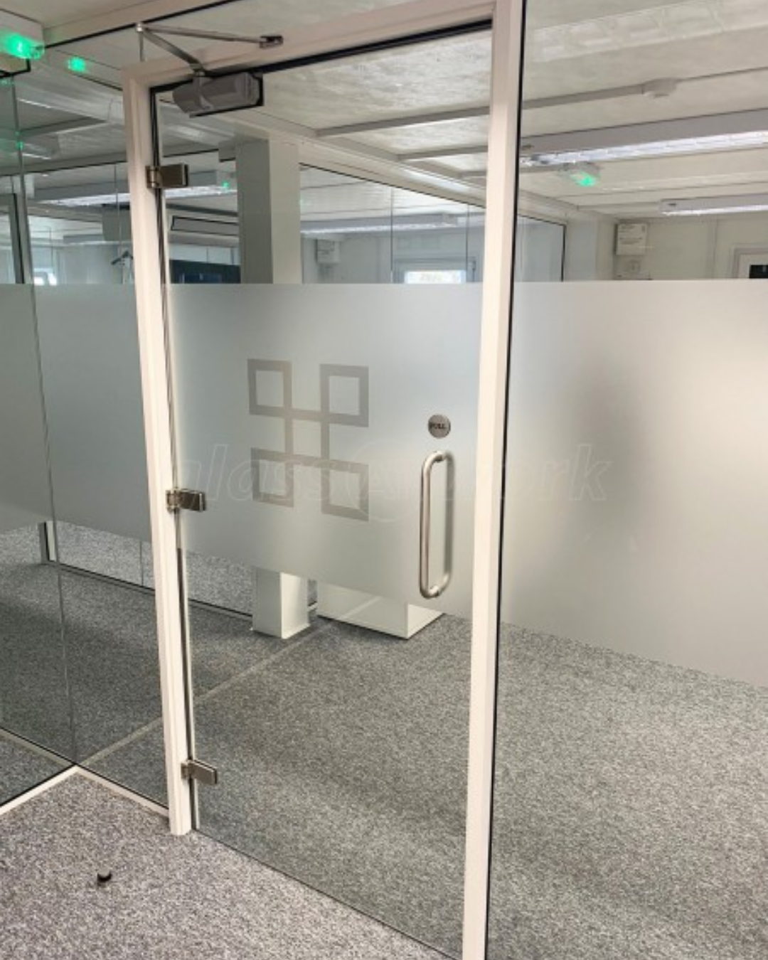 Frosted Privacy Partitions
