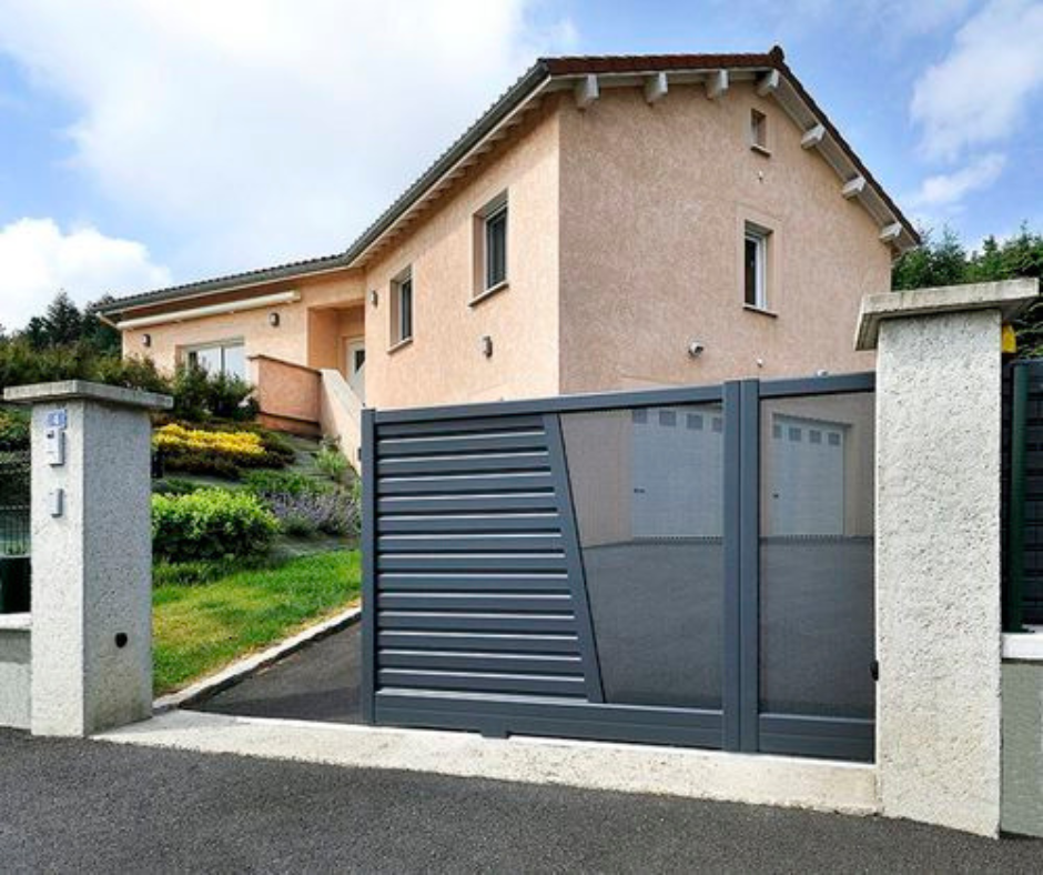 sliding gate for a residential driveway